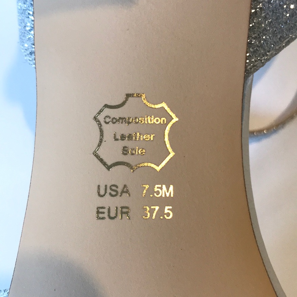 Shoes - Picture 6 of 7